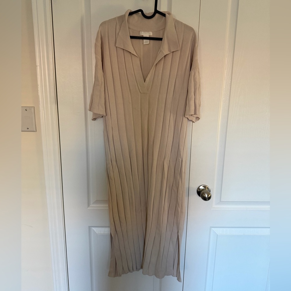 H&M Light Beige Knit Ribbed Dress - Size M